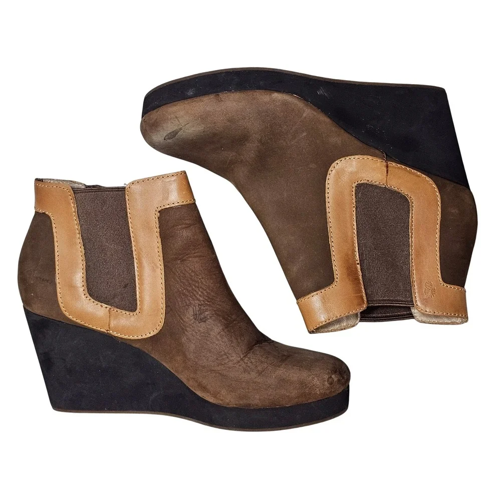 Tommy Bahama Kishiko‎ Suede Leather Wedge Ankle Boots Women's Size 9B Brown